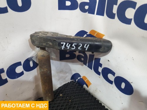 Буксирный палец