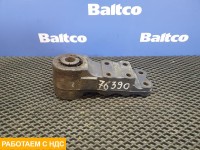 Кронштейн передней рессоры правый