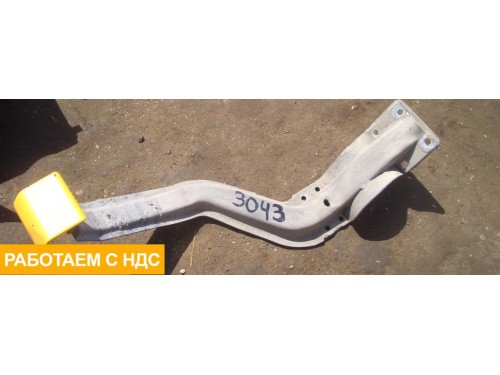 Кронштейн крепления переднего крыла правый